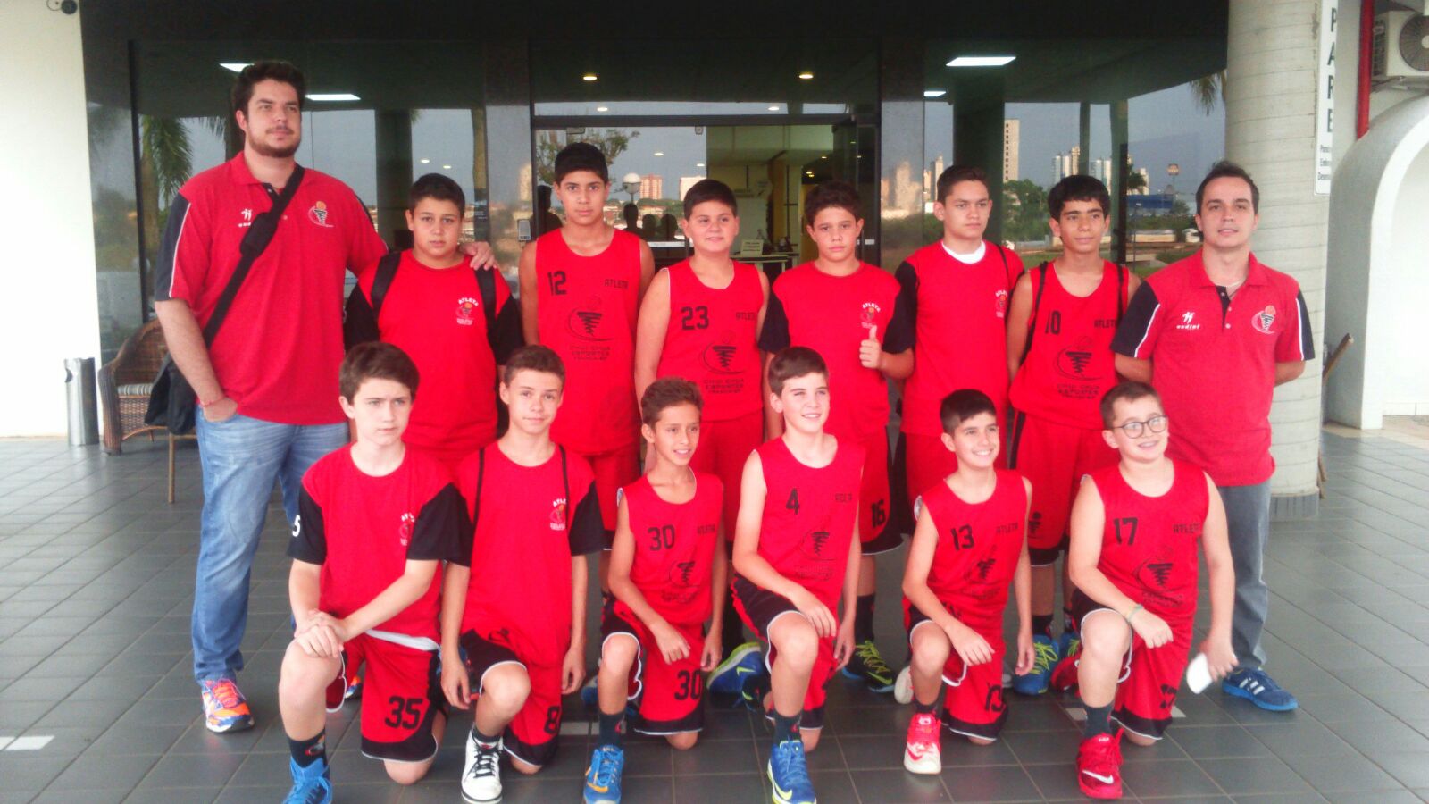 Time sub-12 do Chui Chuá (Foto: Reprodução)